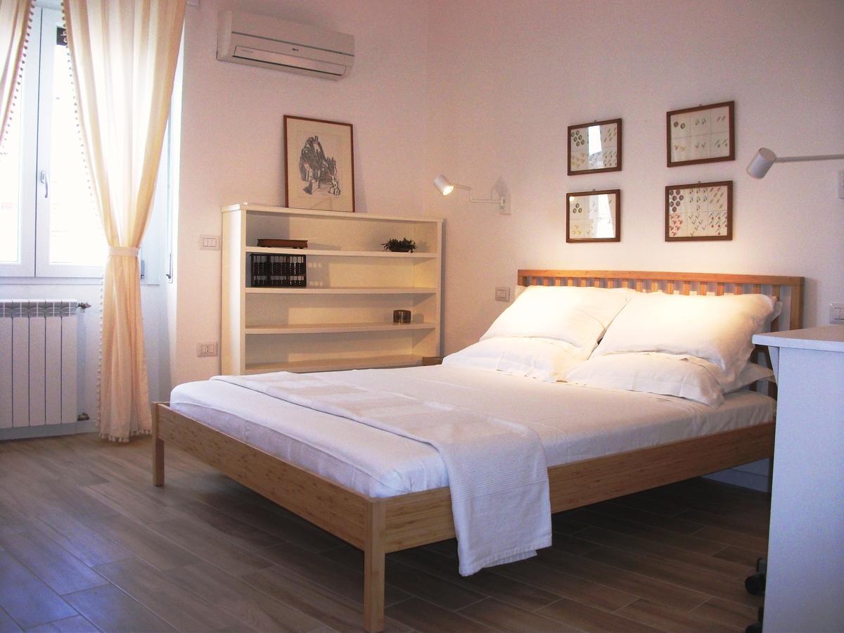 קליארי Bright Apartment מראה חיצוני תמונה