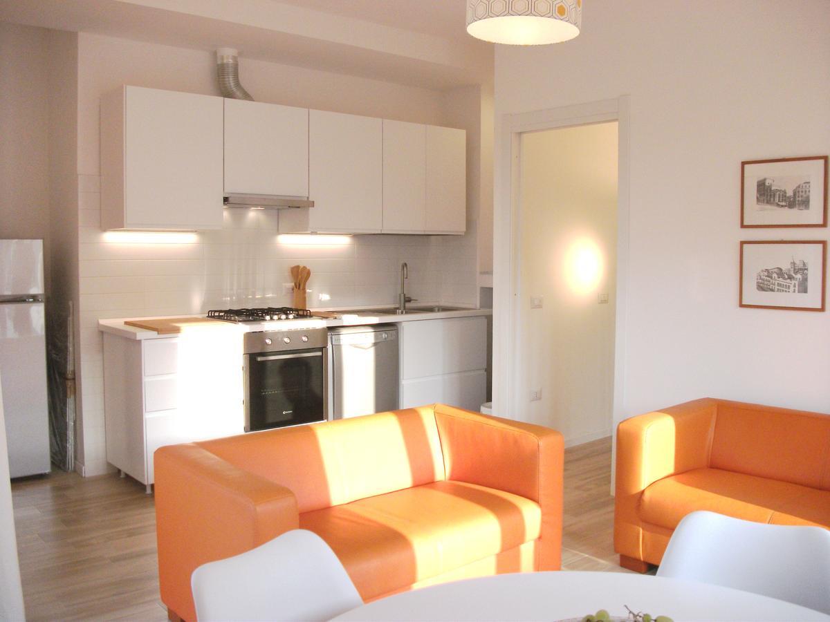קליארי Bright Apartment מראה חיצוני תמונה